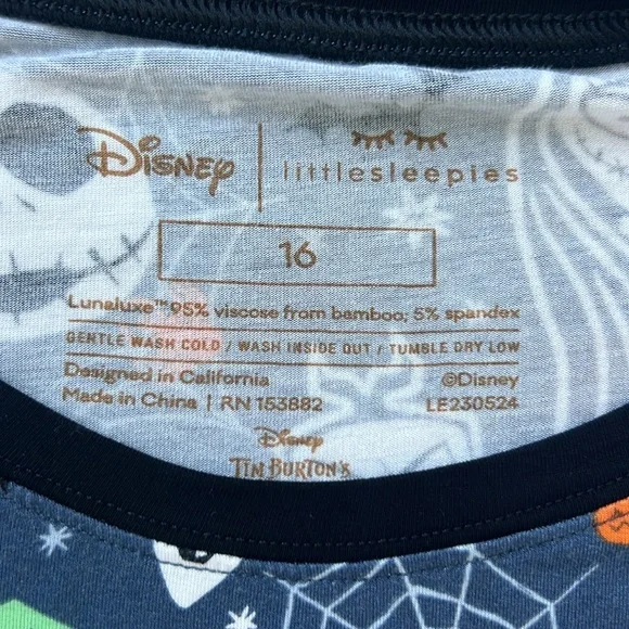 Little sleepies nightmare before Christmas pajama set kids size 16 - Picture 4 of 4